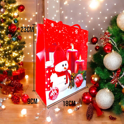 12 Bolsas de Regalo Navidad 18X23X9 cm  $6 c/u