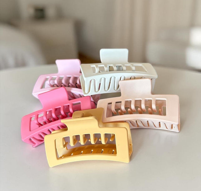 12 Pinzas con Doble Agarradera Matte Lindas $9.5 c/u