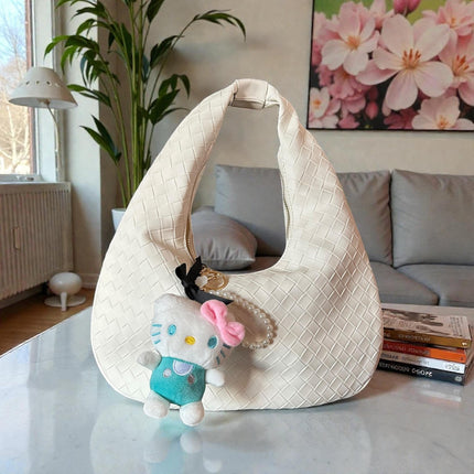 3 Llavero Kitty Perlas Peluche $55 c/u