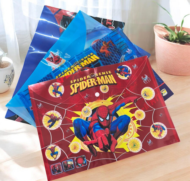12 Folders Sanrio/Spiderman con Boton $6 c/u