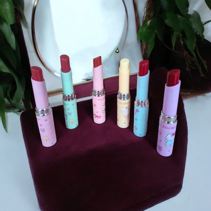 6 Sets 6 Labiales Hello Kitty  $49.68 c/u