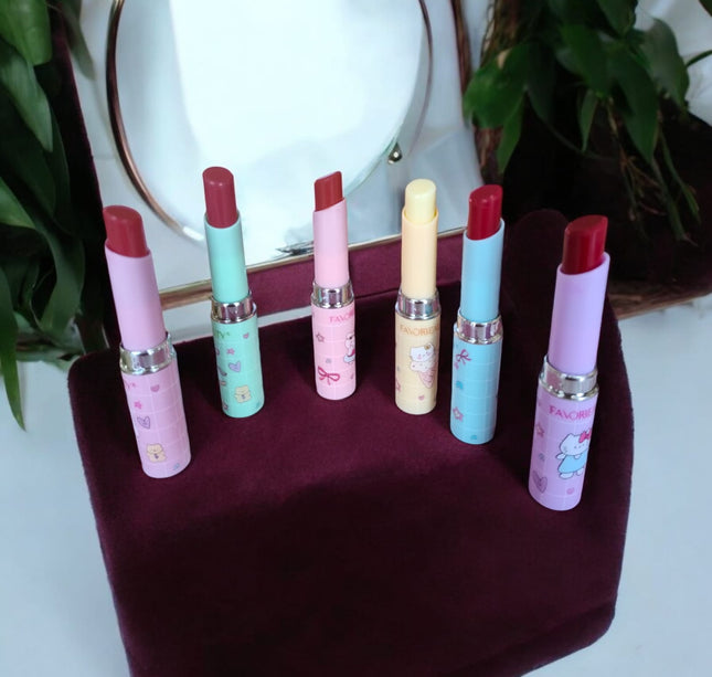 6 Sets 6 Labiales Hello Kitty  $49.68 c/u