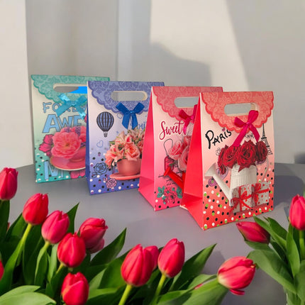 12 Bolsa de Regalo Flores con Moñito $3.9 c/u