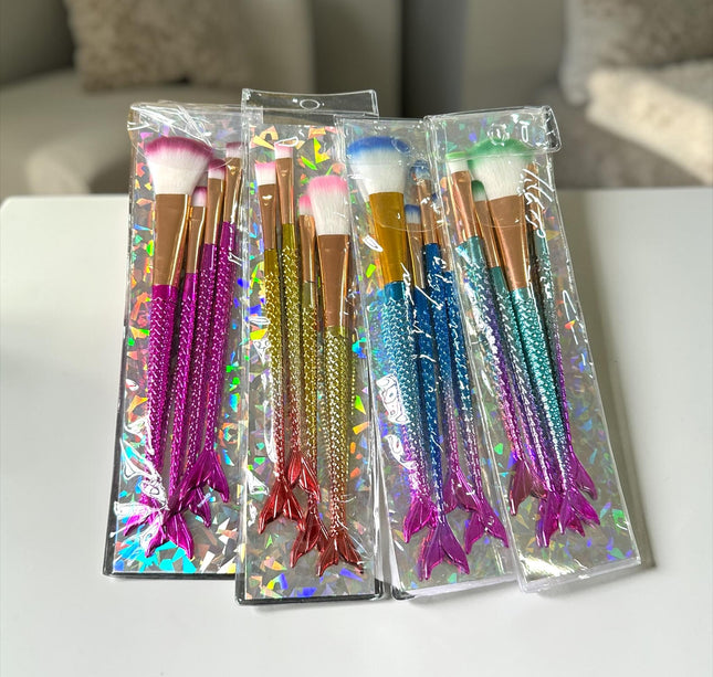12 Sets de 4 Brochas Sirena $13.5 c/u