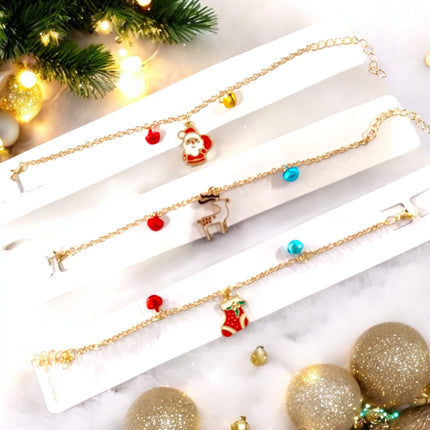 12 Pulseras Doradas Dije Navideño con mini cascabel $5.7 c/u