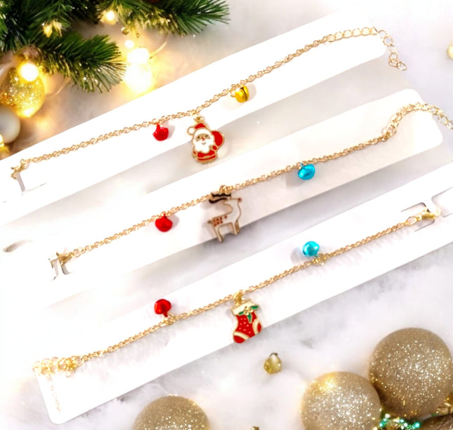 12 Pulseras Doradas Dije Navideño con mini cascabel $5.7 c/u