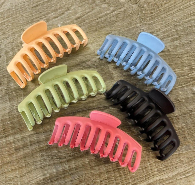 12 Pinzas Matte Colores G $10.5 c/u