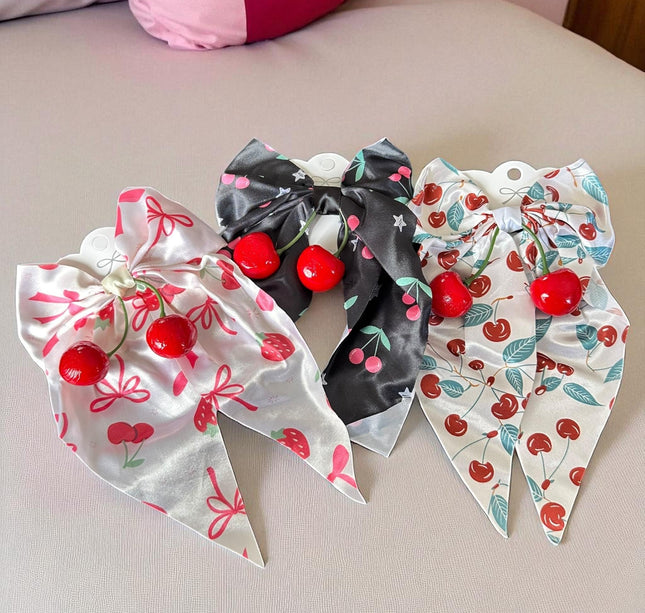 12 Moños con Cerezas Decorados $9.5 c/u