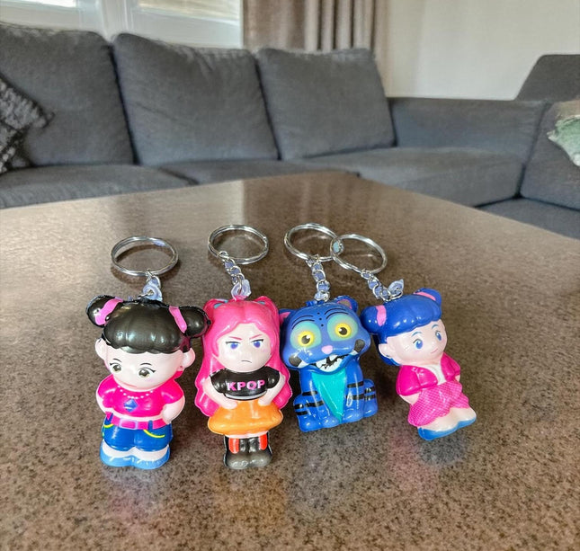 12 Squishies Guerreras K-Pop Llavero $8 c/u