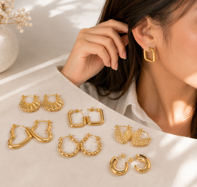 12 Aretes de Acero Inoxidable Dorados Moda $14.5 c/u