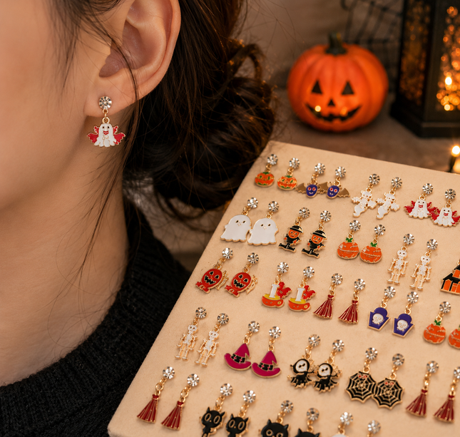 36 Aretes Halloween y Pedrería "Zirconia"  $7 c/u