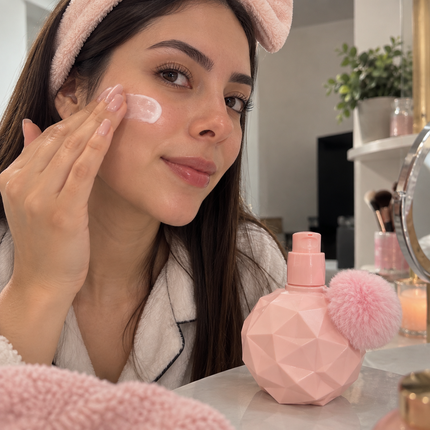 3 Crema Facial con PomPom Hermoso $45 c/u