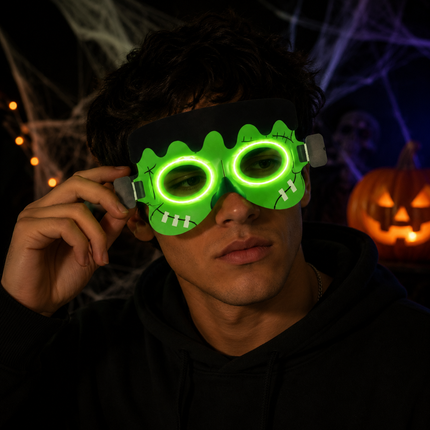 12 Antifaces Halloween Mounstros que Brillan en la Oscuridad $13.5 c/u