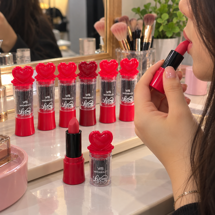 Exclusivo Tienda en linea 💥💎6 Labial en Barra Mate "LOVE" $16 c/u
