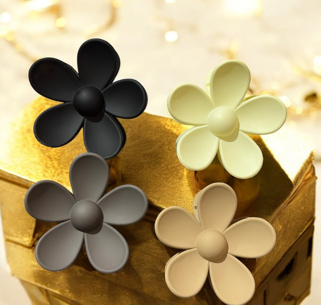 12 Pinzas Flor Matte para Cabello $8.25 c/u