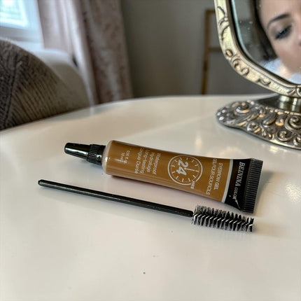 24 Gel para Cejas 24HRS $16 c/u