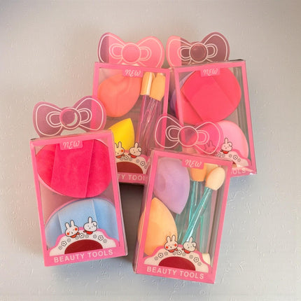 12 Sets de Esponjas/Borlas de Maquillaje $6 c/u