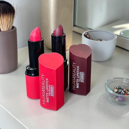 12 Labiales Matte "Corazón" Huxia $11 c/u
