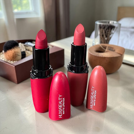 12 Labiales Matte Huxia Lipstick $11 c/u