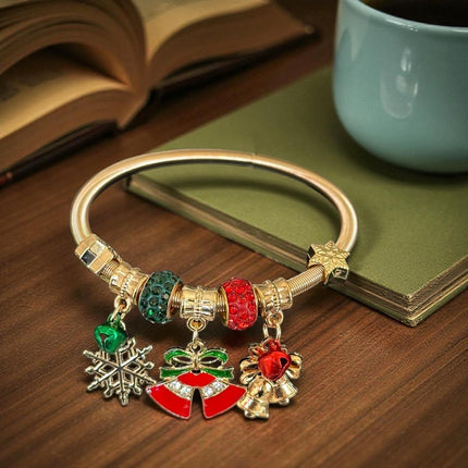 12 Pulseras Navideñas Tipo Pandora Doradas $14.9 c/u