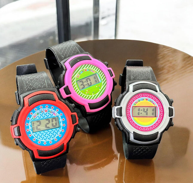 12 Relojs Infantiles Tipo Casio colores $11 c/u
