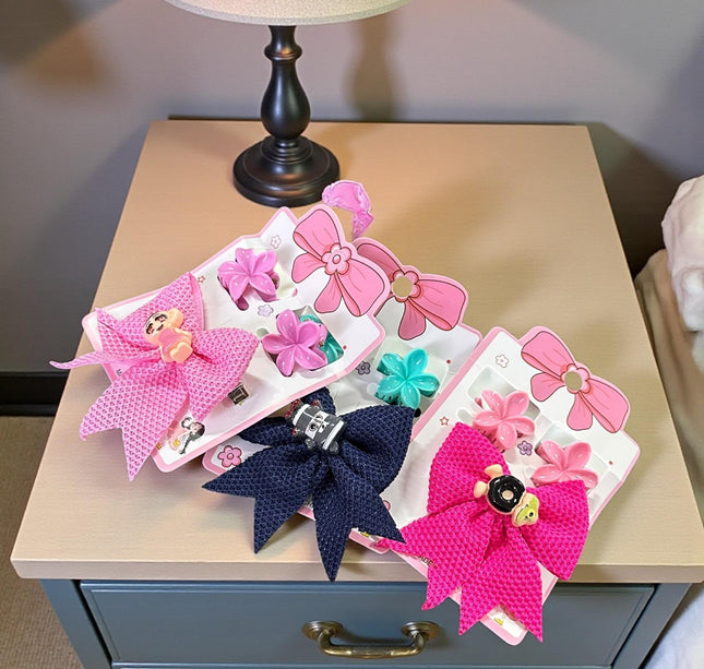 12 Sets Moñito y Pincitas "Tralalero" $6.5 c/u