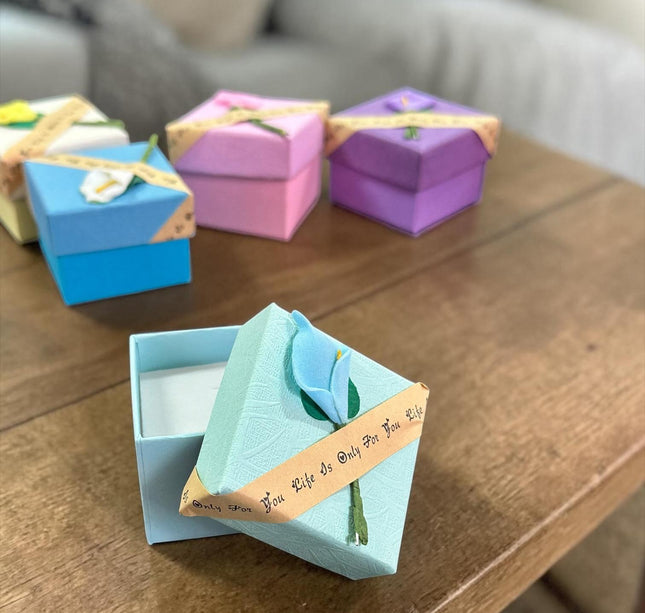 24 Cajitas para Joyeria/Regalo con Flor $5.63 c/u