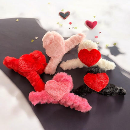 12 Pinzas de Peluche con Corazón $6.9 c/u