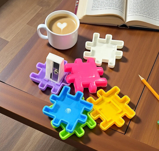 Bote Alcancia con 40 Cubos Sacapuntas para Armar $4.5 c/u