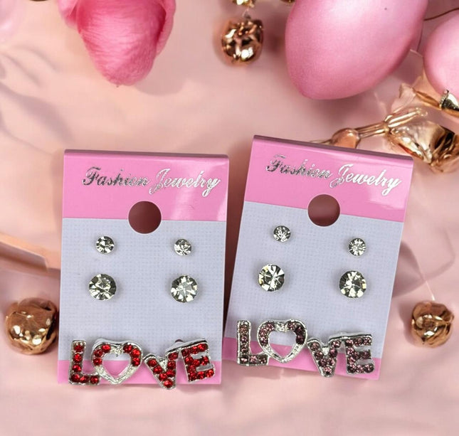 12 Sets de 3 Pares de Aretes Love $7.8 c/u