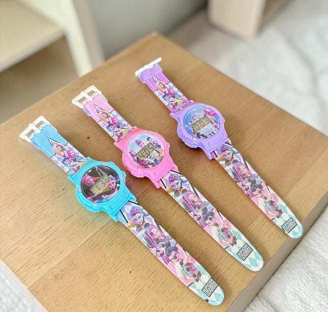 12 Relojes Guerreras K-pop Analogicos $19.5 c/u