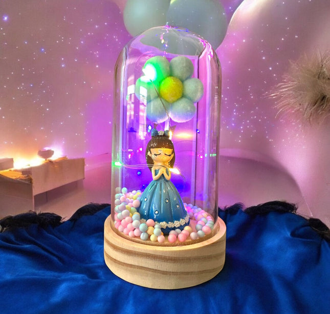 2 Muñeca Princesa con Flor y Luz en Cristal $89 c/u