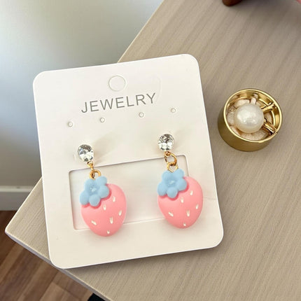 12 Pares de aretes luce hermosa $7.8 c/u