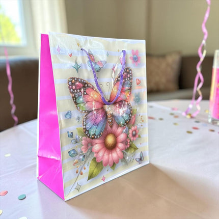 12 Bolsas para Regalo Mariposas y Flores $6.9 c/u