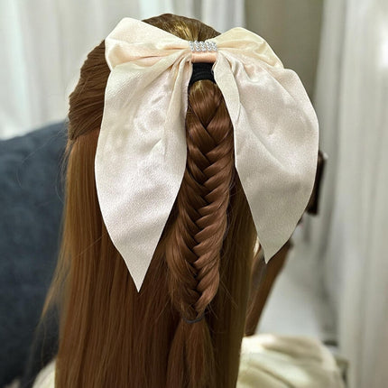 12 Moños Coquette con Pedreria Satin $7.9 c/u