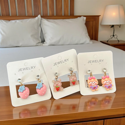 12 Pares de aretes luce hermosa $7.8 c/u