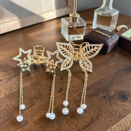 12 Pinzas Figuras Doradas con Pedreria y Perlas Dijes $18 c/u