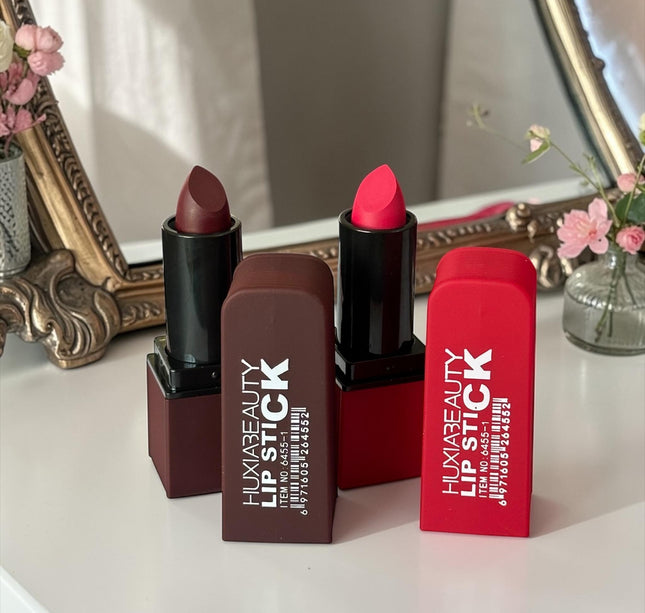 24 Labiales Lip Stick Huxia $10.125 c/u