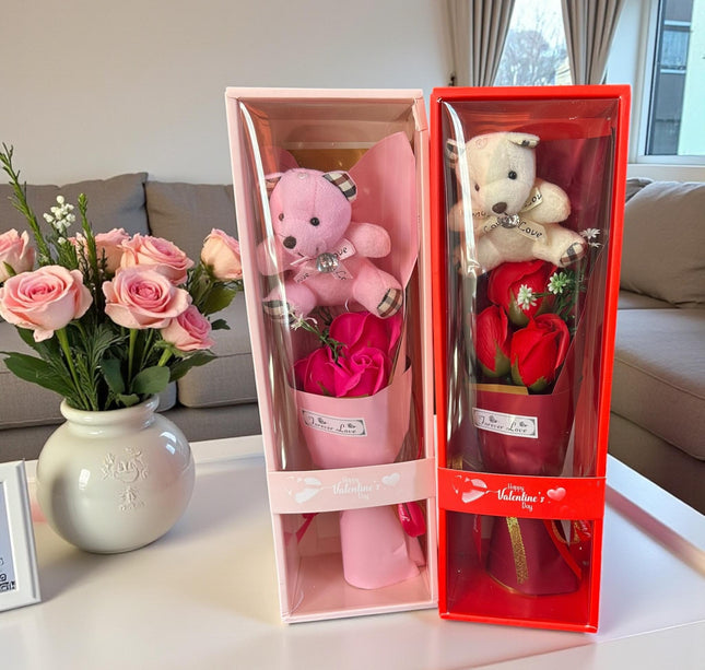 Caja de Regalo con Ramo de Rosas y Osito "San Valentin"