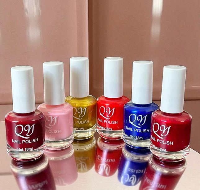 24 Esmaltes para uñas Fashion Color $11.5 c/u