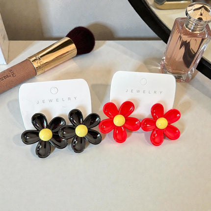 12 Aretes Flores Hermosas $9 c/u