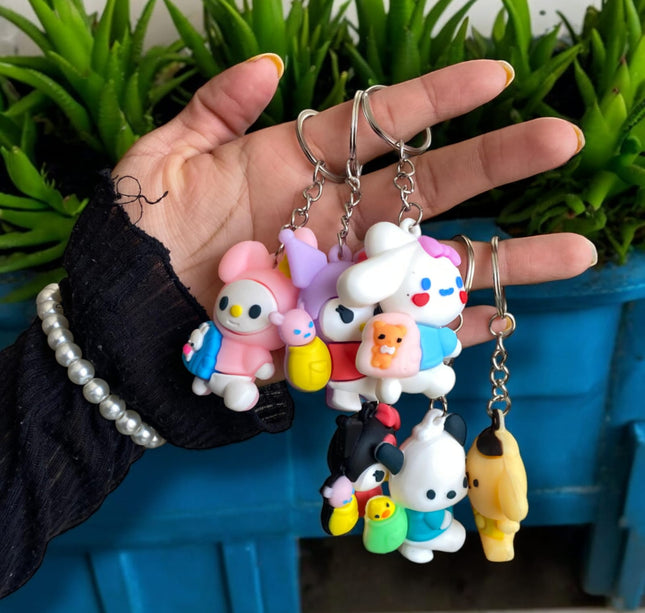 12 Llaveros de diferentes diseños Sanrio $4.9 c/u