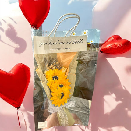 3 Regalo Flores en Bolsa Decoradas $59 c/u