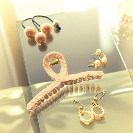 12 Pinzas para Cabello Decoradas con Liston $9.9 c/u