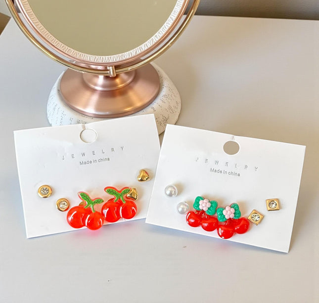 12 Sets Aretes Cherry y Pedreria $6.5 c/u