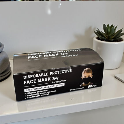 Caja con 50 piezas de Cubrebocas Negro Para Adulto