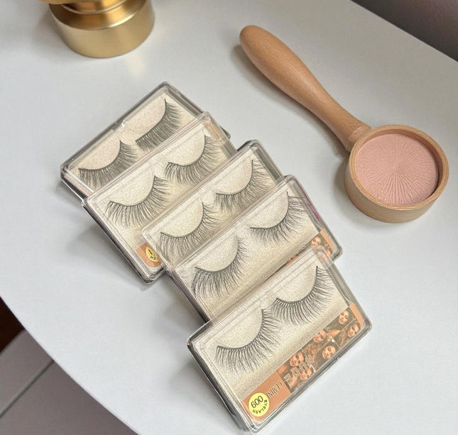 12 Pestañas postizas Gemini Beauty $4.9 c/u