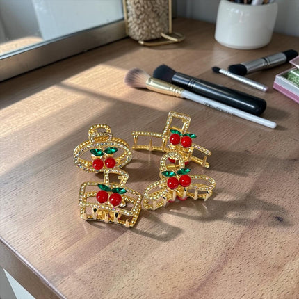 12 Pinzas Cereza con Pedrería  Diseños 3D $13 c/u