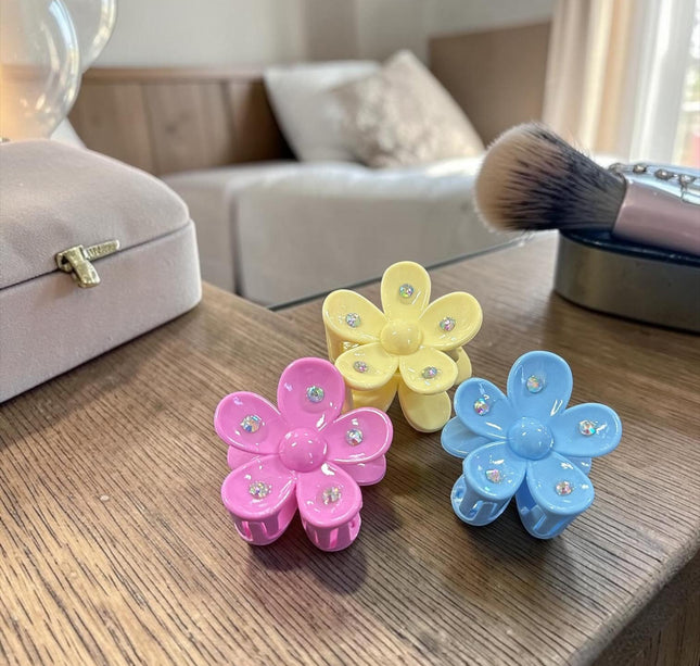 12 Pares de Pinzas Flores Pedreria $7.5 c/u