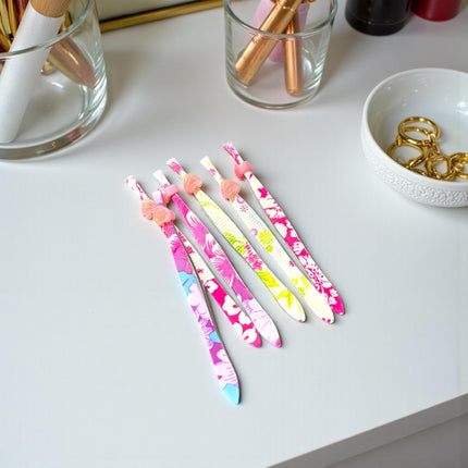 12  Pincitas para Depilar Decoradas $2.6 c/u